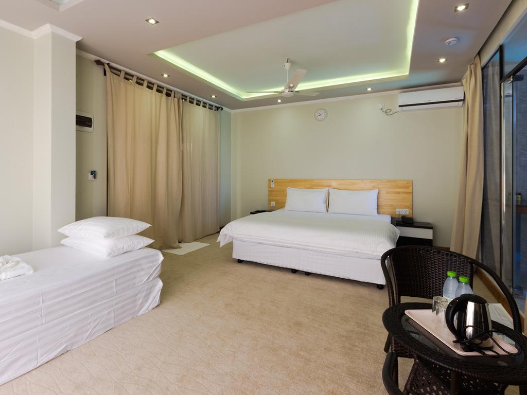 White Sand Lodge Maafushi Ngoại thất bức ảnh