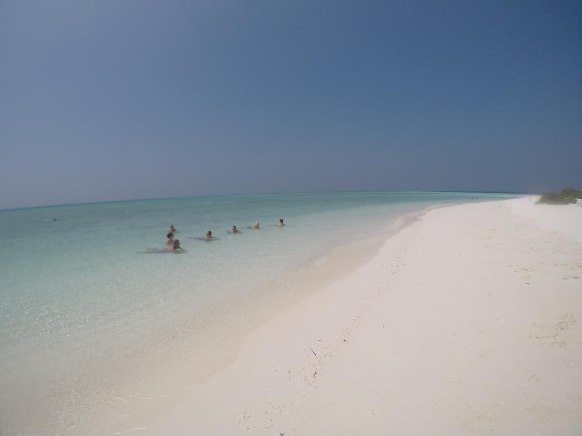 White Sand Lodge Maafushi Ngoại thất bức ảnh